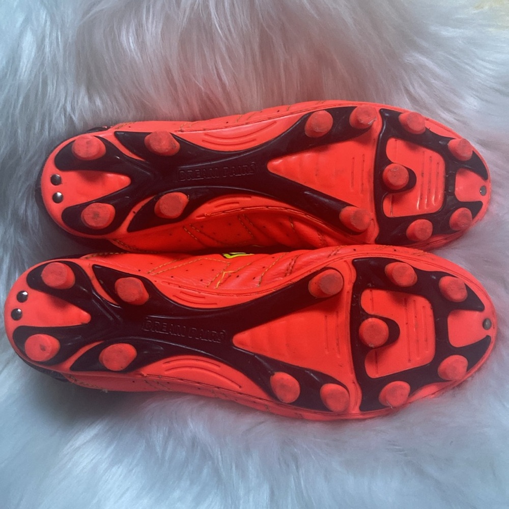 ‎Cleats - Picture 10 of 12